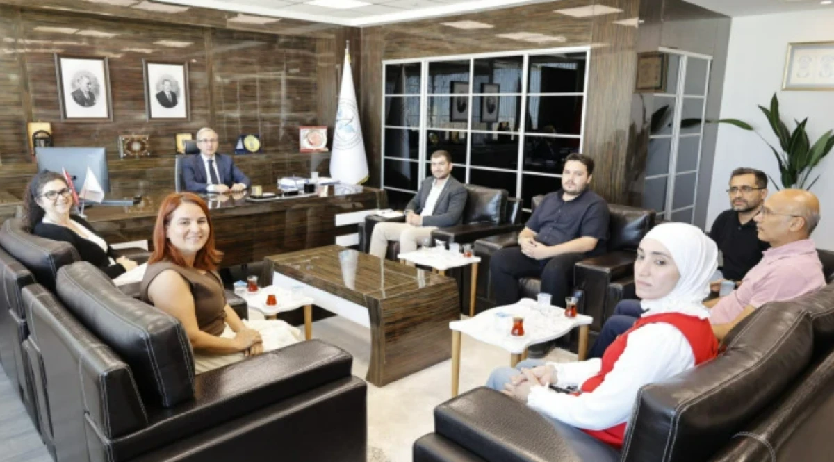 ABD’nin Öncü Üniversitelerinden SNHU, GİBTÜ’yü Ziyaret Etti
