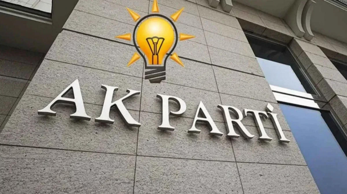 İzmir'de AK Parti'den 6 İlçe Başkanı istifa etti!